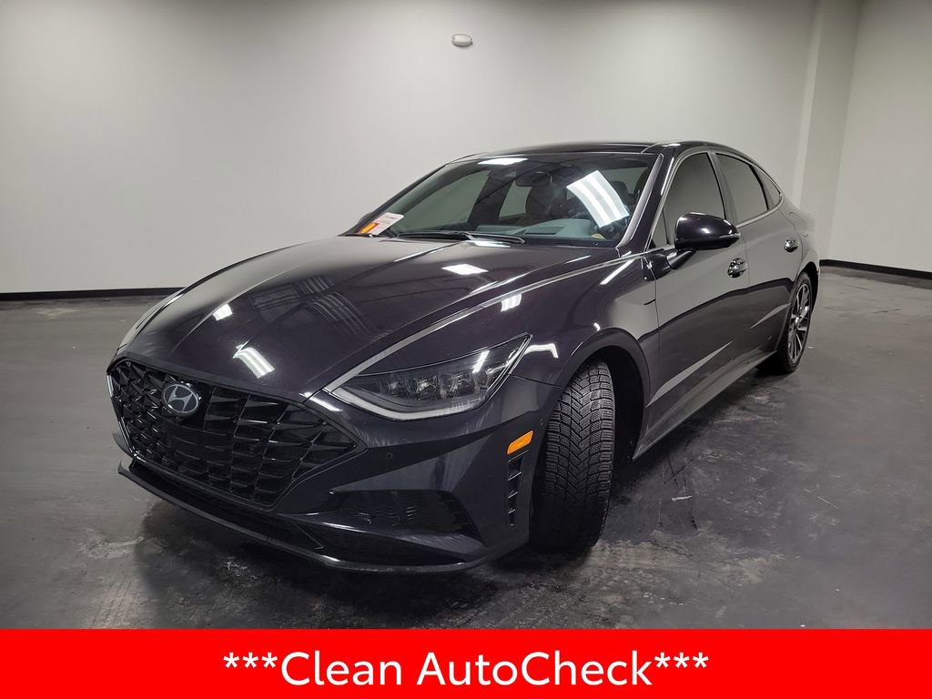 Used 2023 Hyundai Sonata Limited w/ Cargo Package image 4