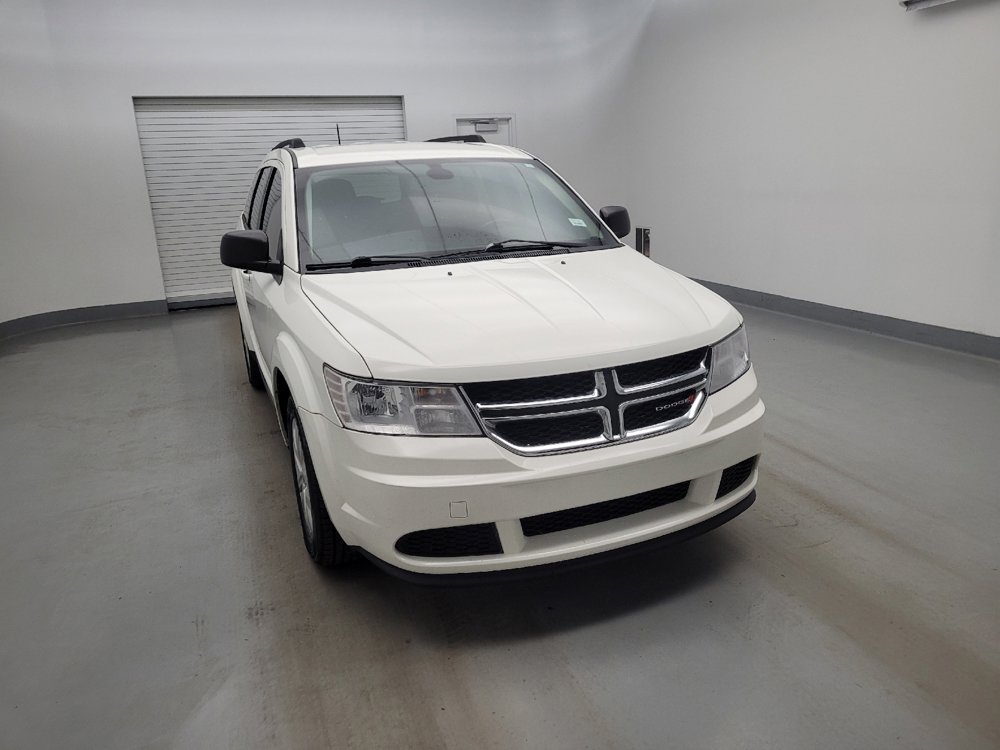 Used 2020 Dodge Journey SE w/ SE Popular Equipment Group FWD image 14