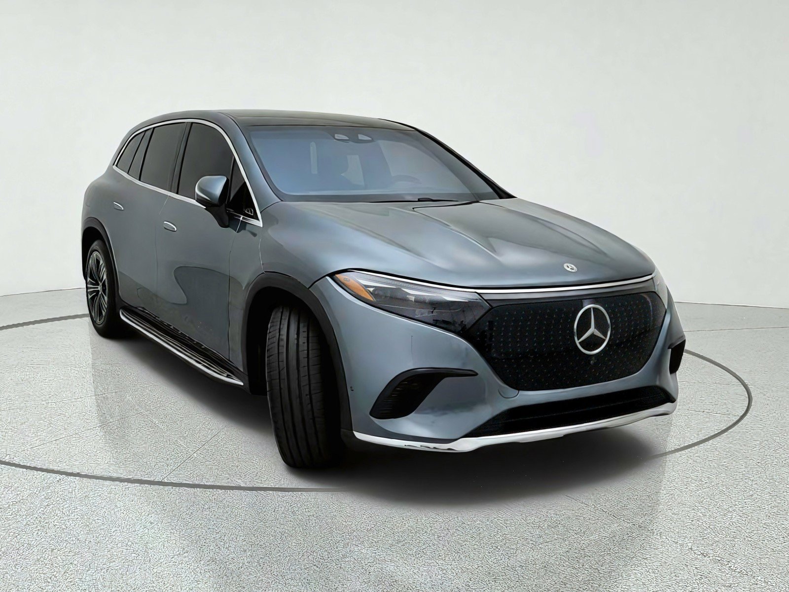Certified 2024 Mercedes-Benz EQS 450+ SUV image 4
