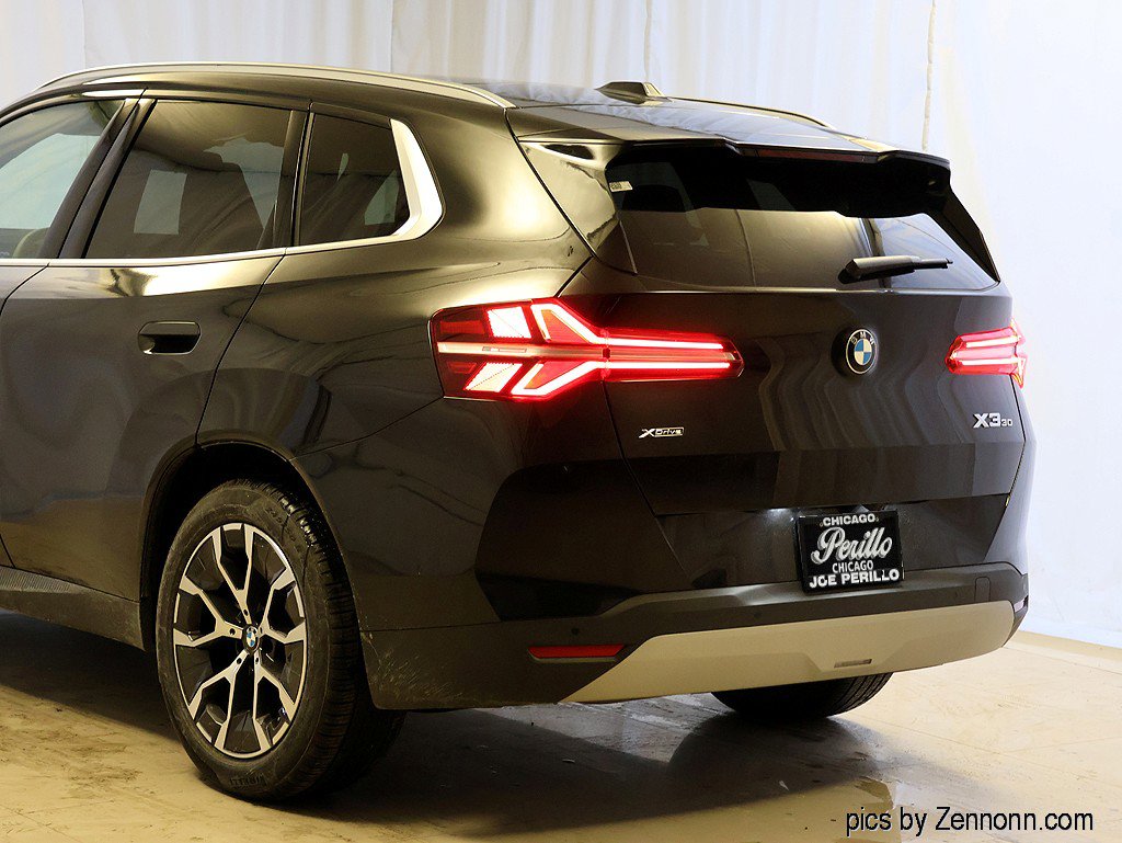 Used 2025 BMW X3 xDrive30i image 8