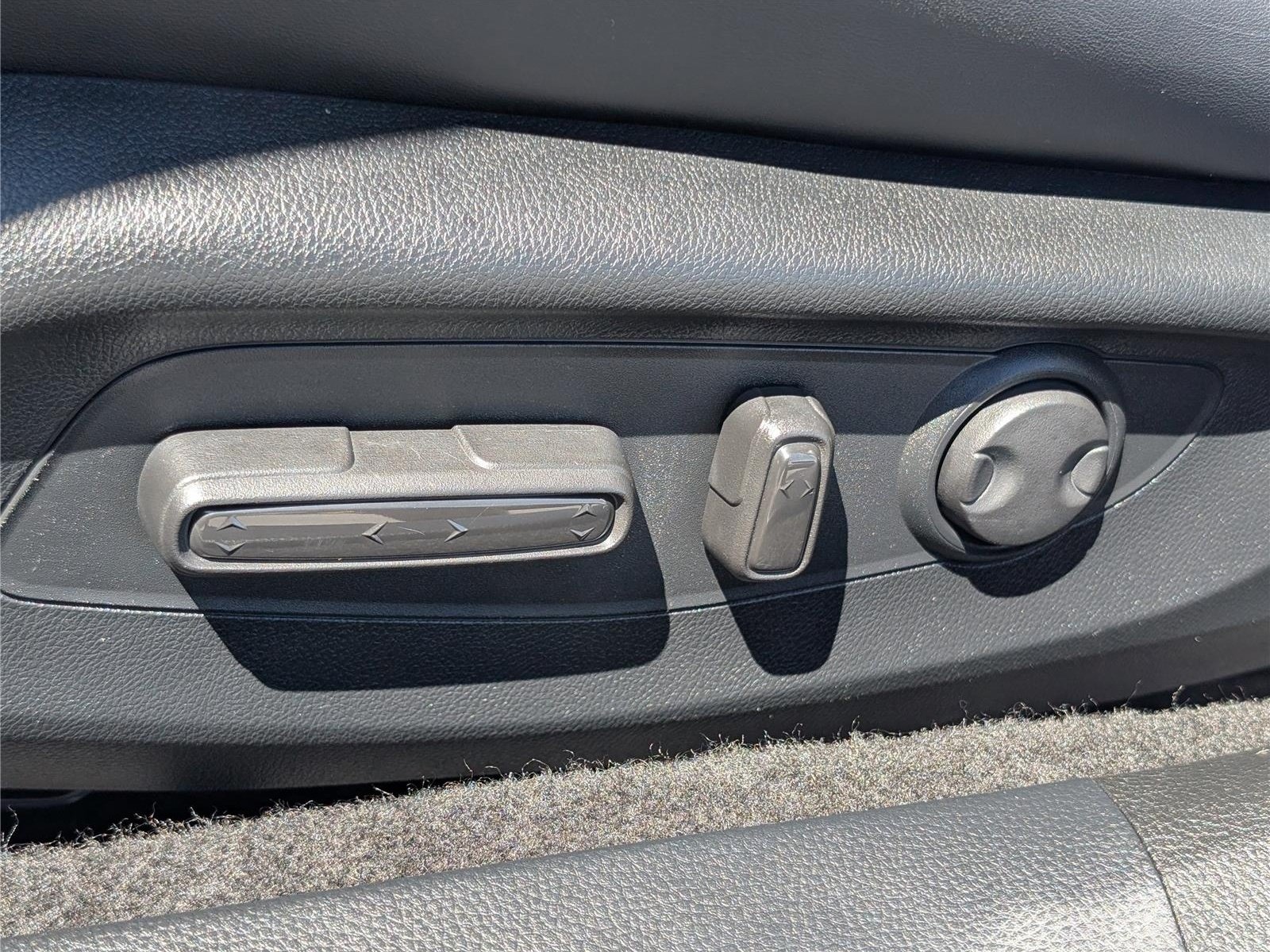 Used 2023 Honda Accord Sport image 19