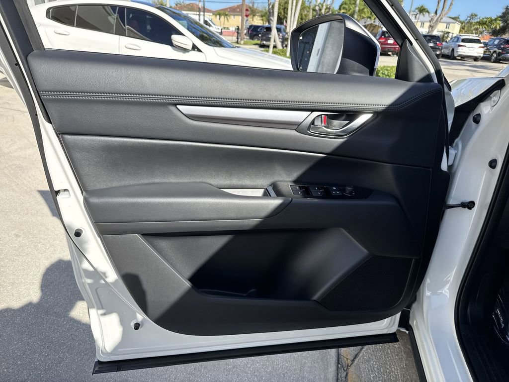 New 2025 MAZDA CX-5 AWD 2.5 S w/ Preferred Package image 39
