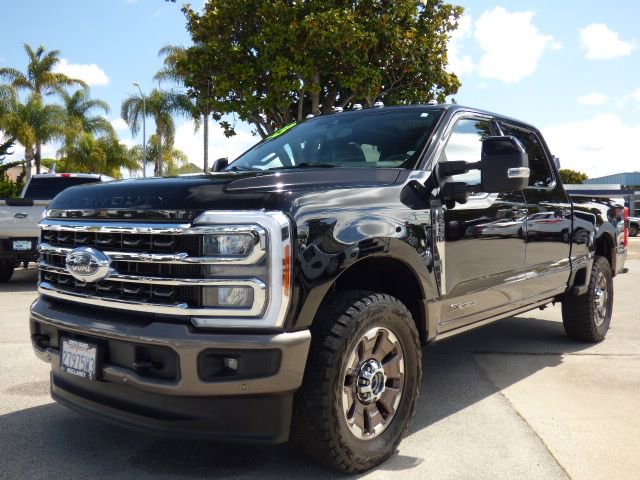 Used 2023 Ford F250 King Ranch w/ FX4 Off-Road Package AWD/4WD image 7