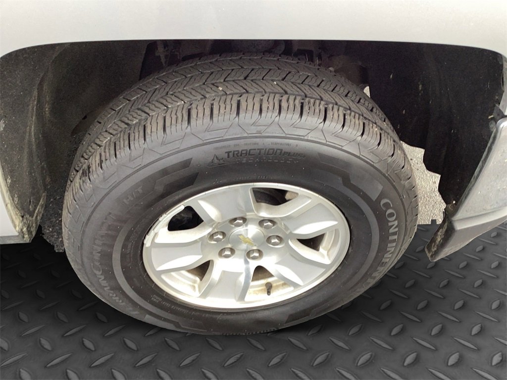 Used 2018 Chevrolet Silverado 1500 LT w/ All Star Edition image 24