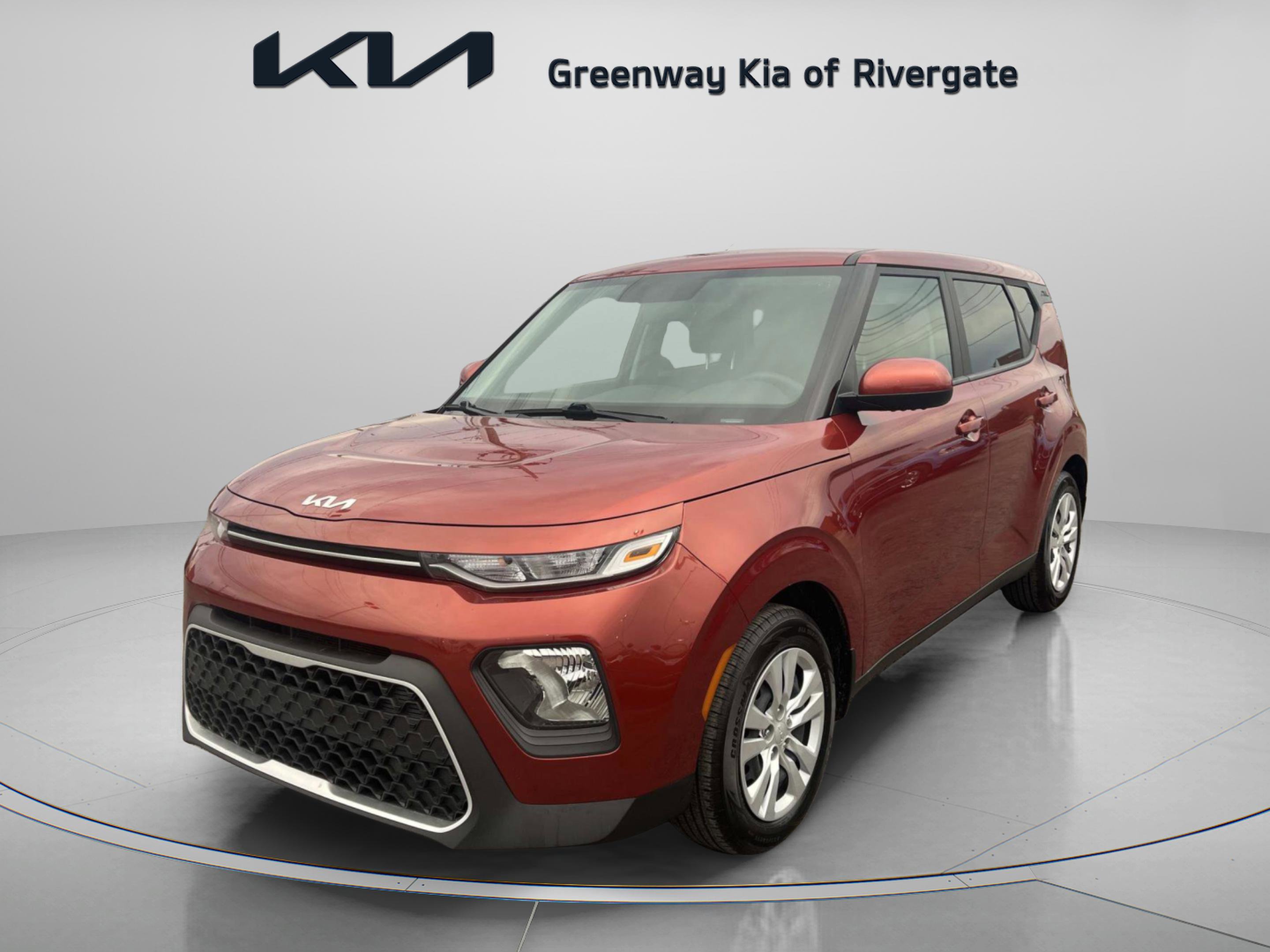 Used 2022 Kia Soul LX image 3