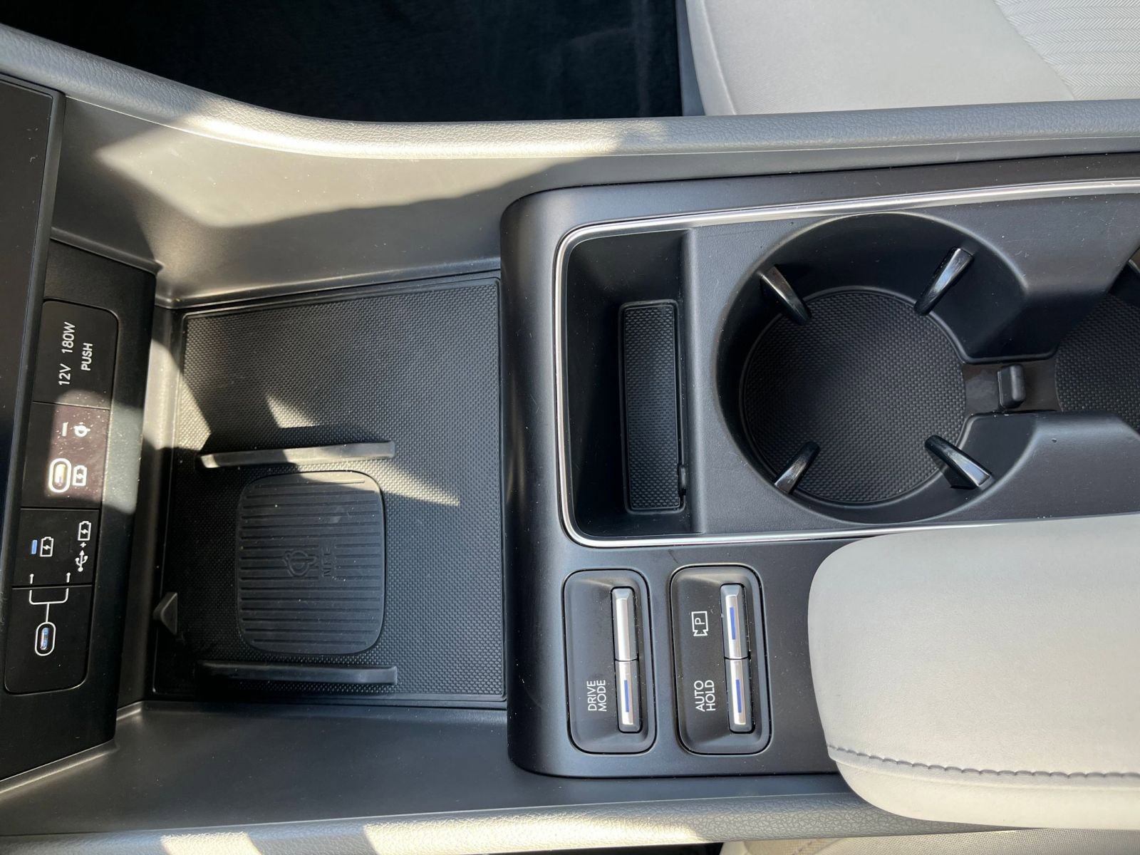 Used 2025 Hyundai Sonata SEL FWD image 39