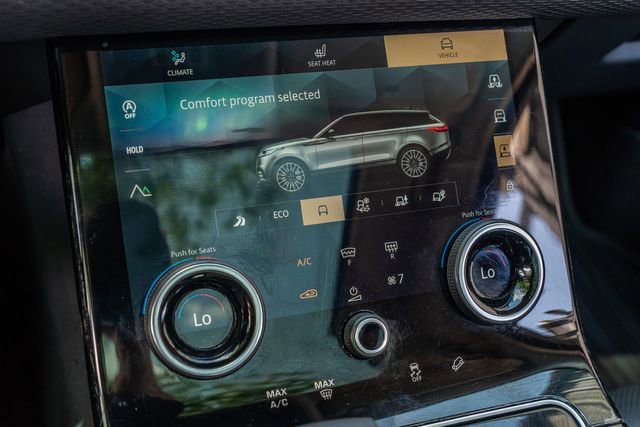 Used 2021 Land Rover Range Rover Velar S AWD/4WD image 29