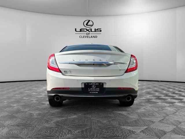Used 2015 Lincoln MKS AWD w/ Equipment Group 101A image 6