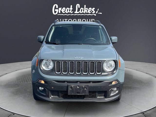 Used 2018 Jeep Renegade Latitude w/ Cold Weather Group AWD/4WD image 8
