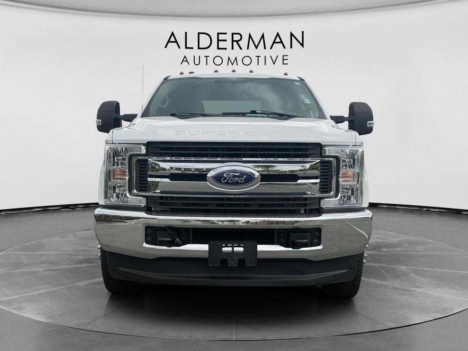 Used 2018 Ford F350 XLT AWD/4WD image 8