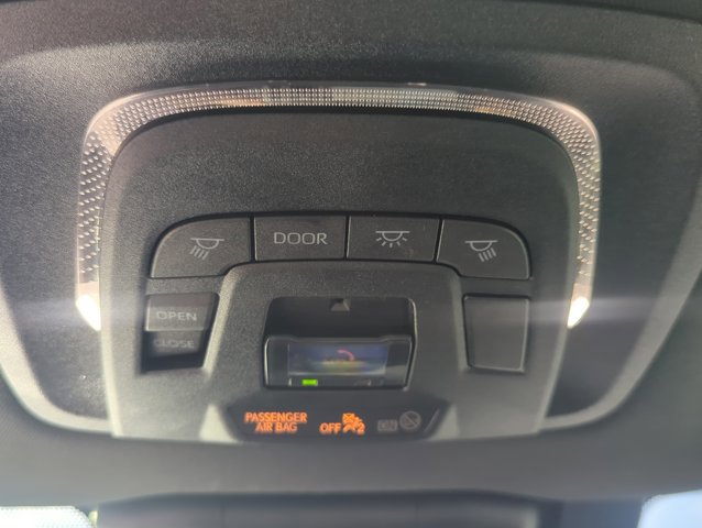 Used 2025 Toyota Crown Signia w/ Advanced Technology Package AWD/4WD image 19