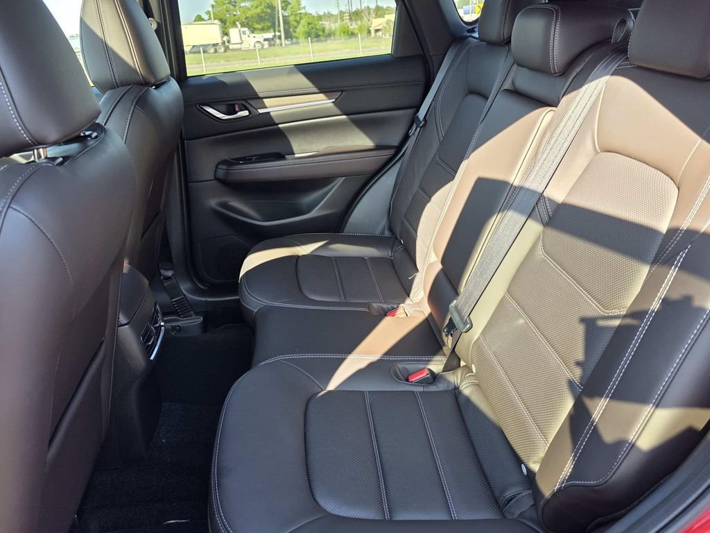 Certified 2025 MAZDA CX-5 Signature AWD/4WD image 6