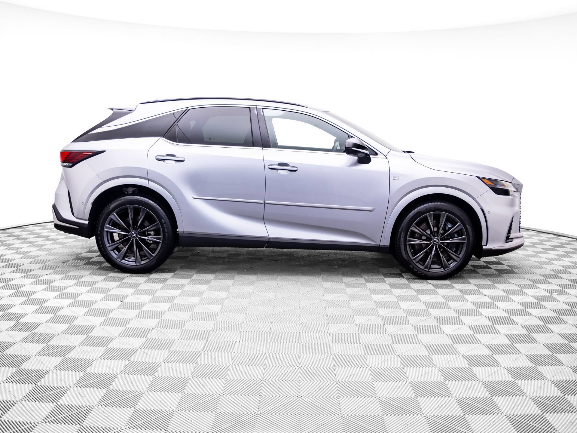 Used 2024 Lexus RX 350 F Sport w/ Convenience Package AWD/4WD image 6