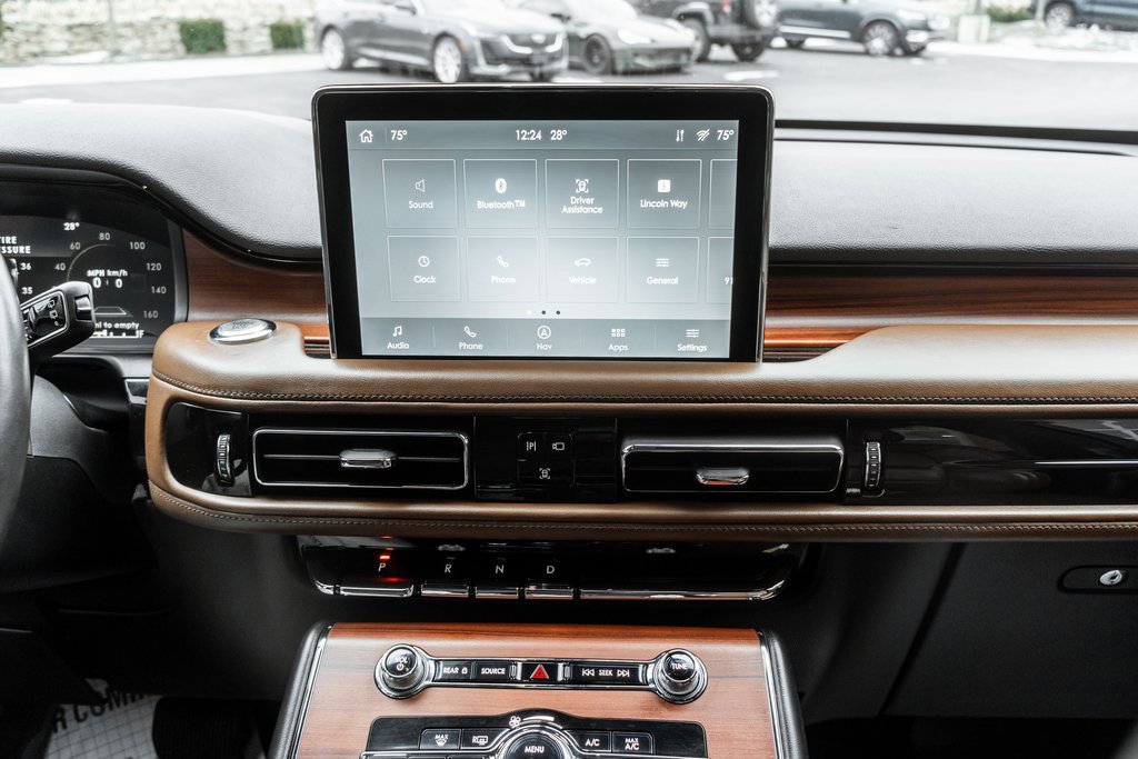 Used 2021 Lincoln Aviator Reserve w/ Equipment Group 202A image 20