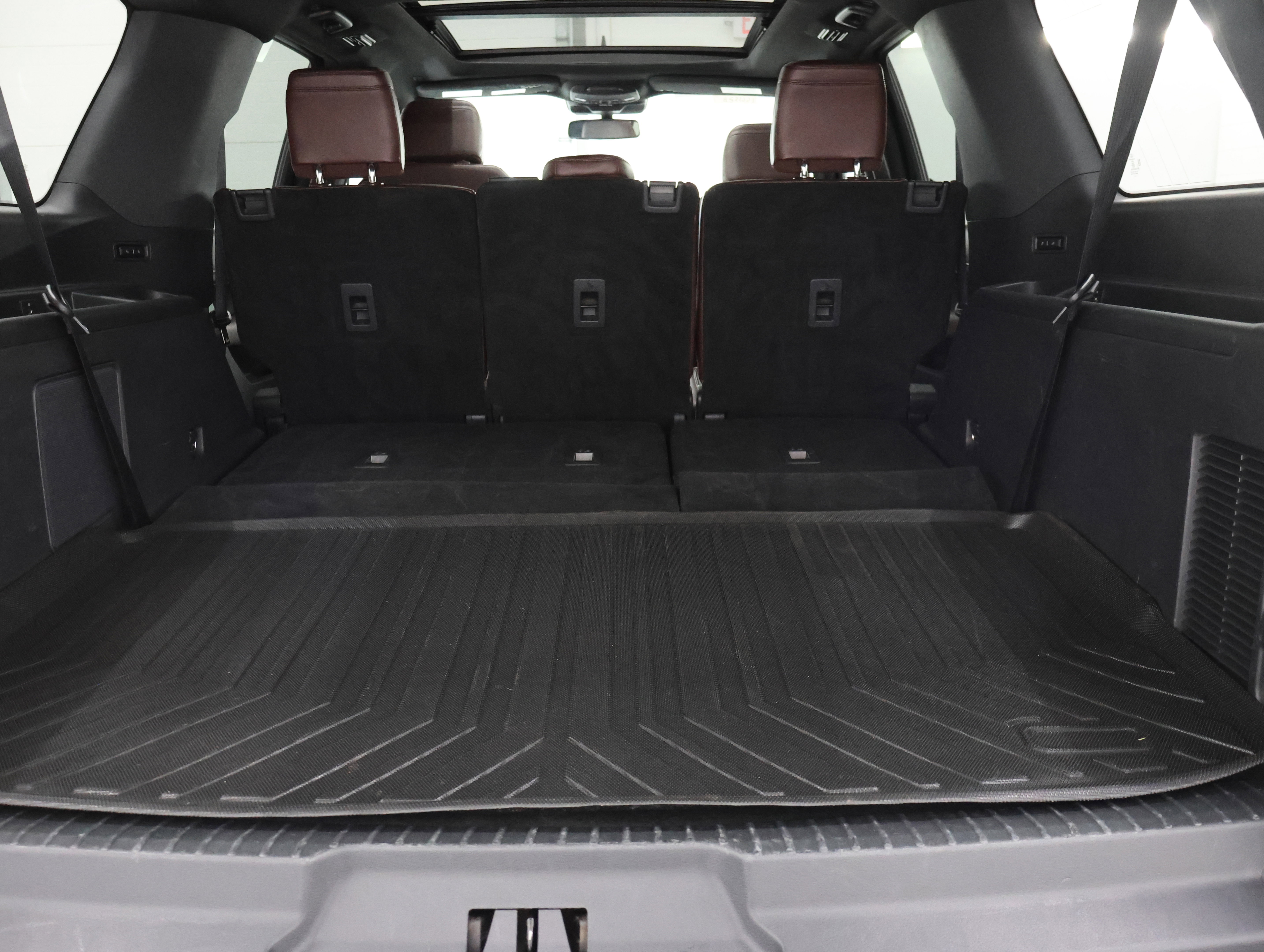 Used 2023 Ford Expedition Max Limited AWD/4WD image 33