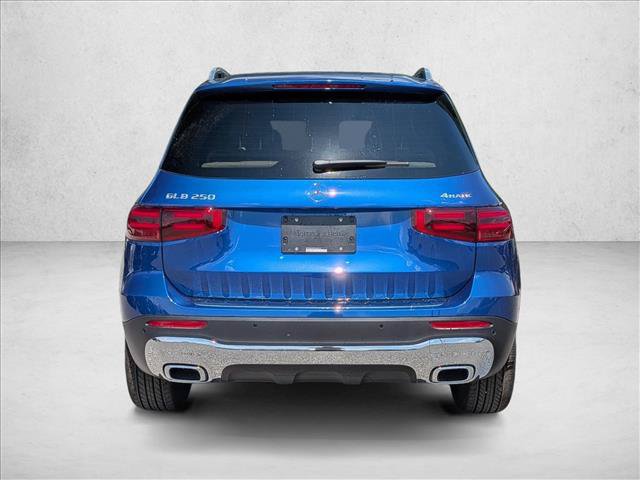 New 2026 Mercedes-Benz GLB 250 4MATIC image 8