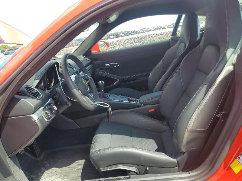 Used 2025 Porsche 718 Cayman RWD image 7