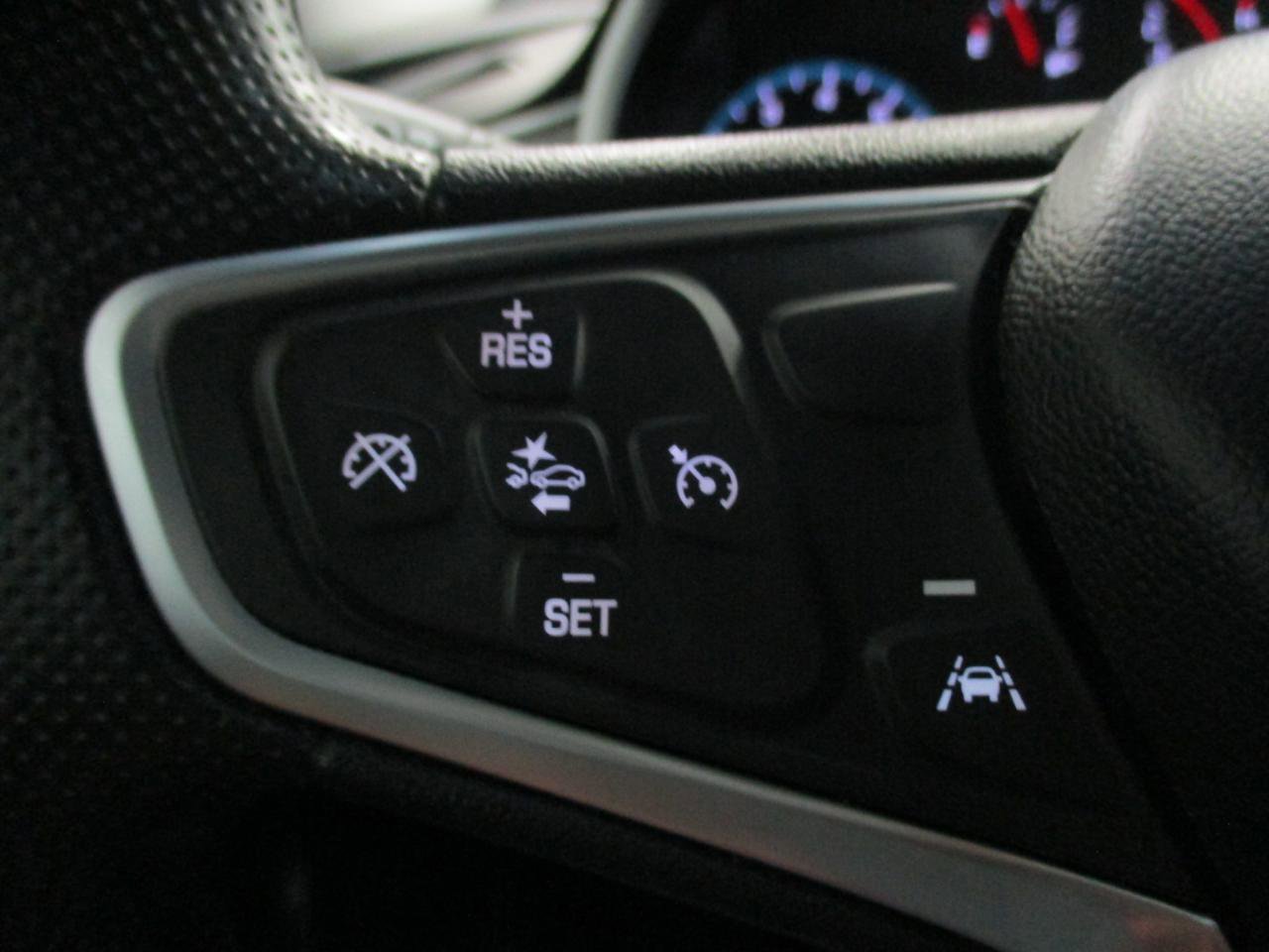 Used 2023 Chevrolet Malibu LS FWD image 23