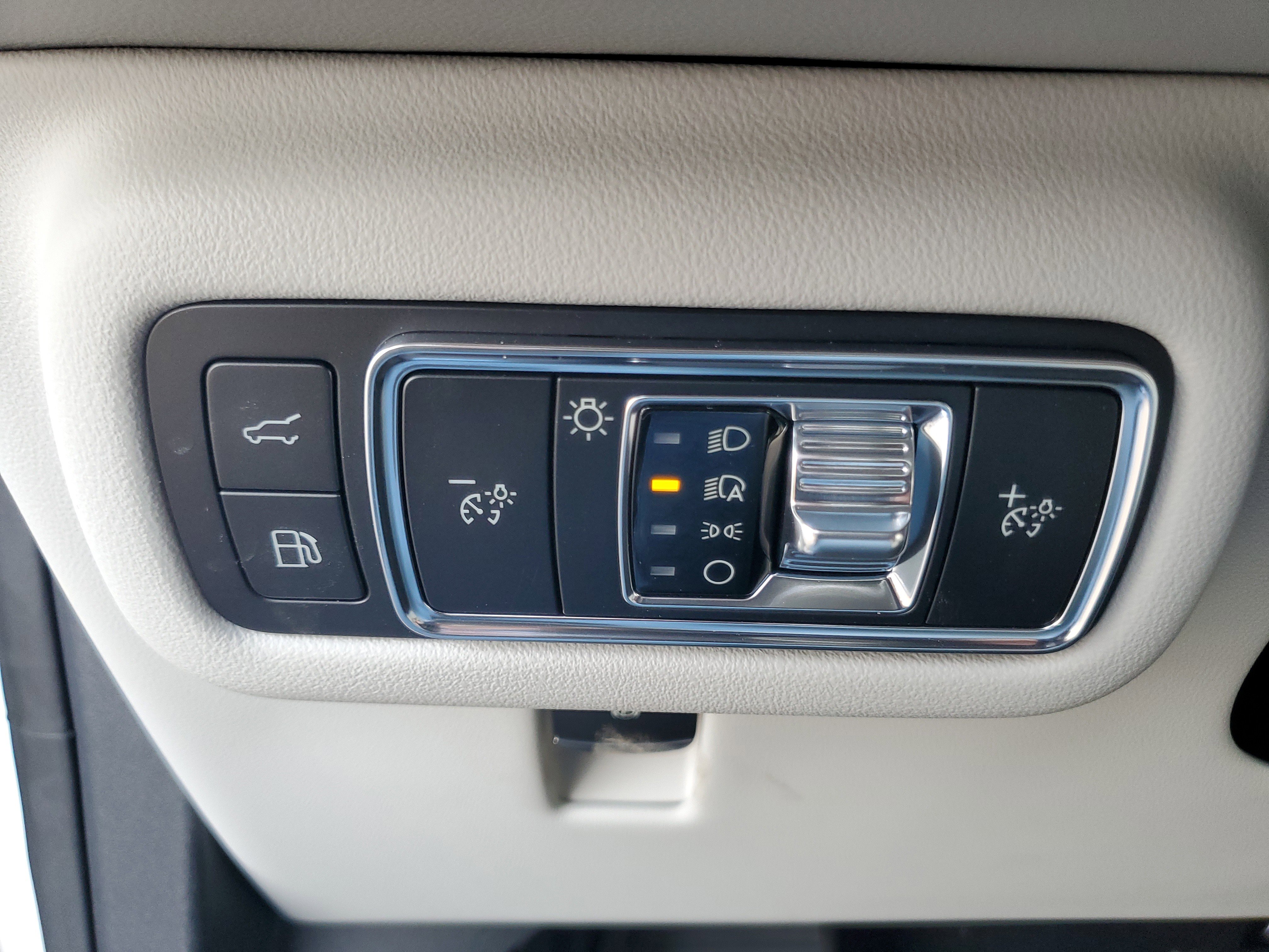 New 2026 Lincoln Nautilus Premier w/ Equipment Group 102A image 14