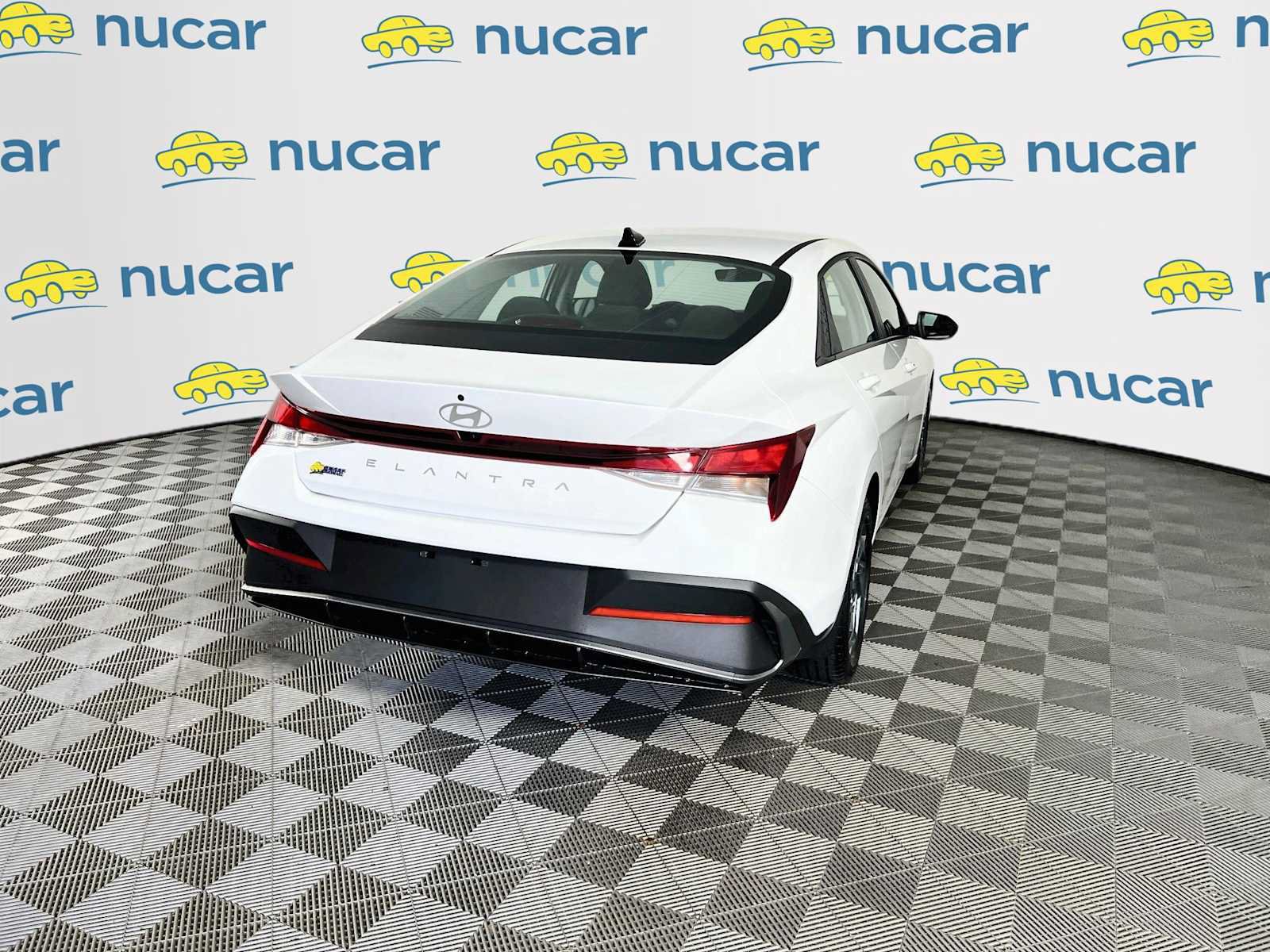 Certified 2024 Hyundai Elantra SEL FWD image 7