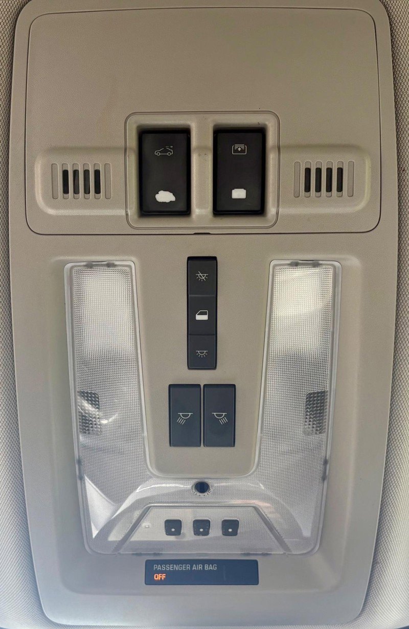 Used 2014 Cadillac SRX Performance w/ Driver Awareness Package FWD image 29