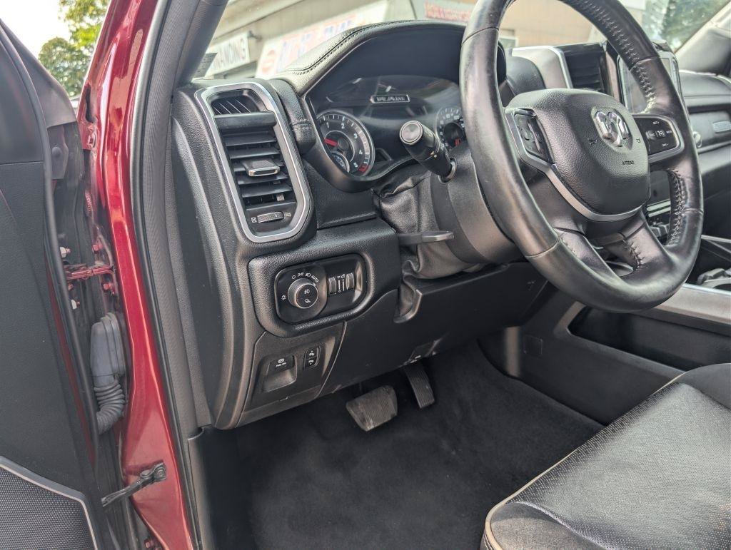 Used 2020 RAM 1500 Laramie AWD/4WD image 27
