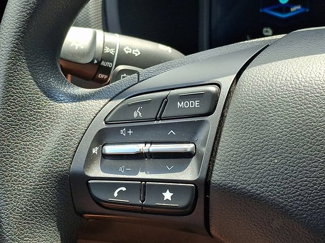Used 2023 Hyundai Kona SE FWD image 20
