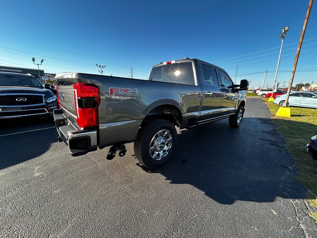 Used 2026 Ford F250 Lariat image 3
