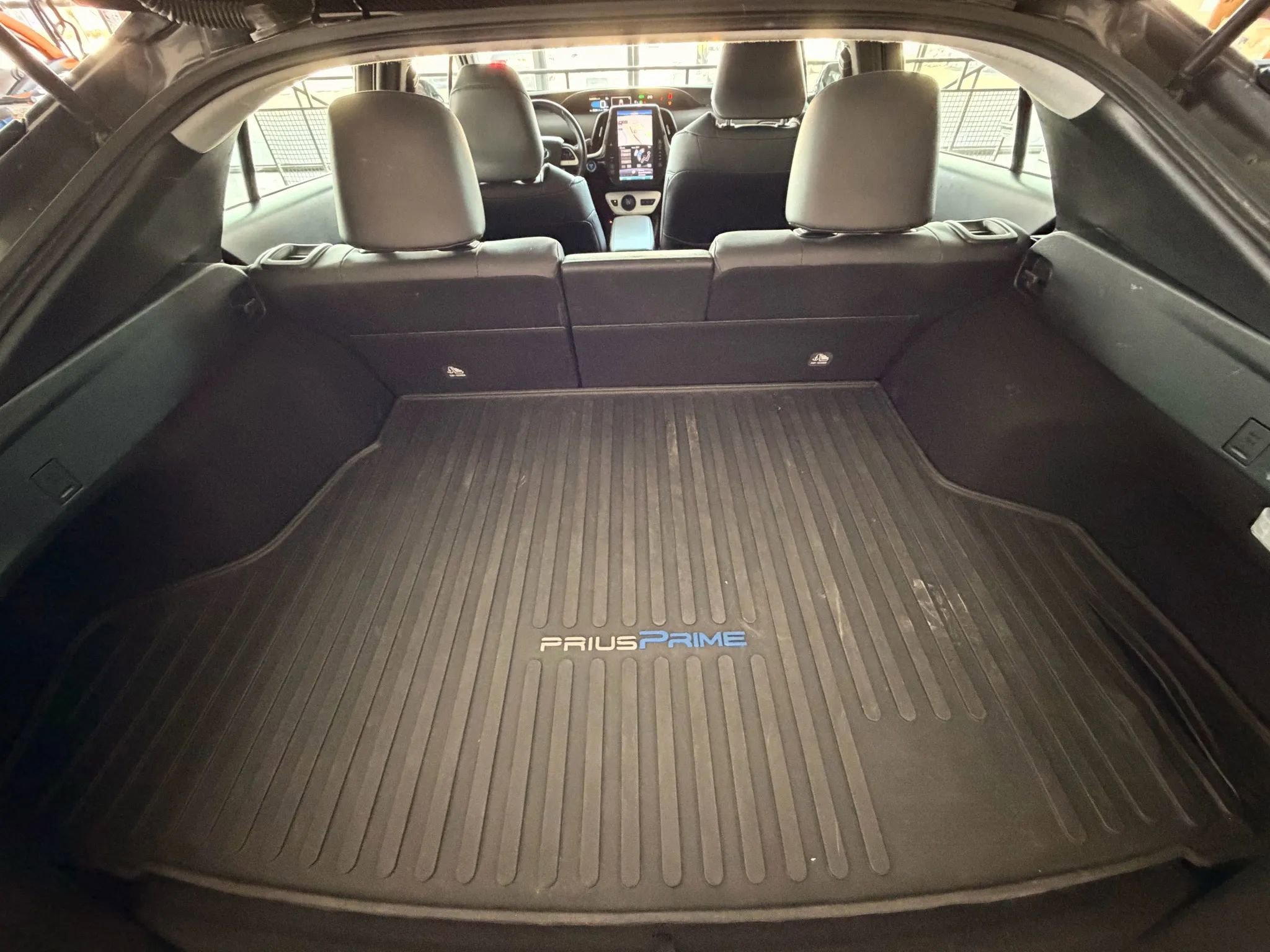 Used 2017 Toyota Prius Prime Premium FWD image 61