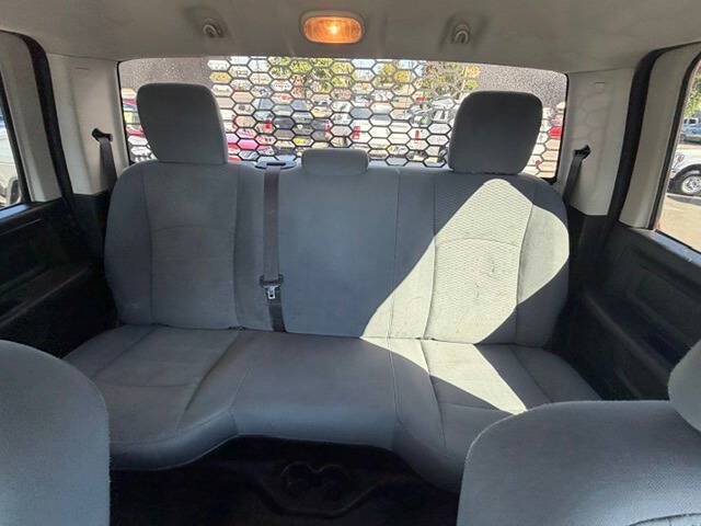 Used 2018 RAM 3500 Tradesman w/ Chrome Appearance Group AWD/4WD image 15