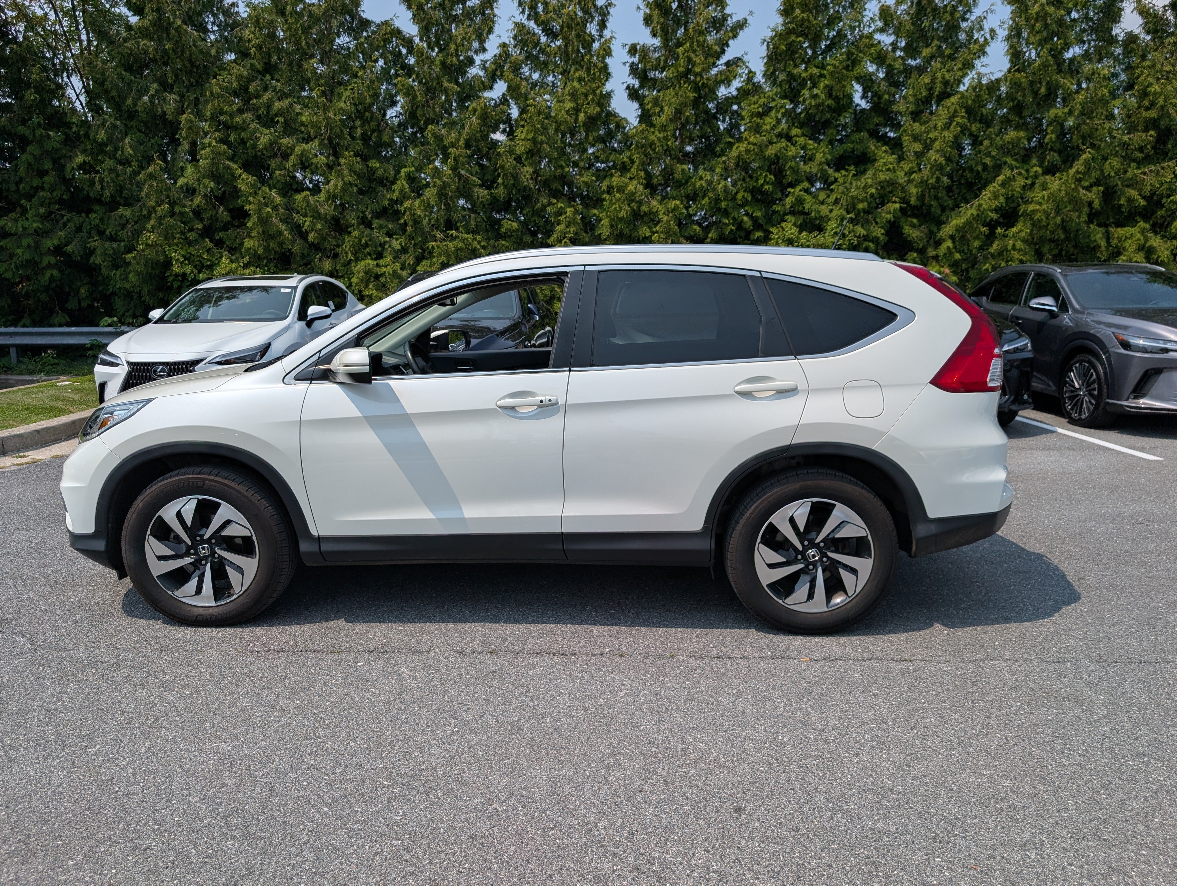 Used 2015 Honda CR-V Touring image 6