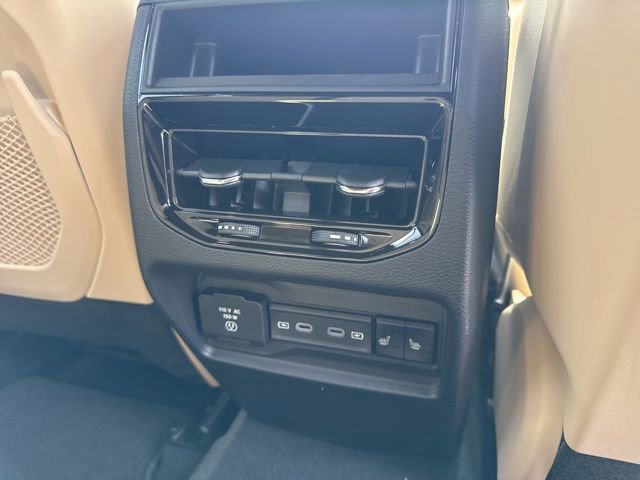 New 2026 Jeep Grand Cherokee Limited AWD/4WD image 26
