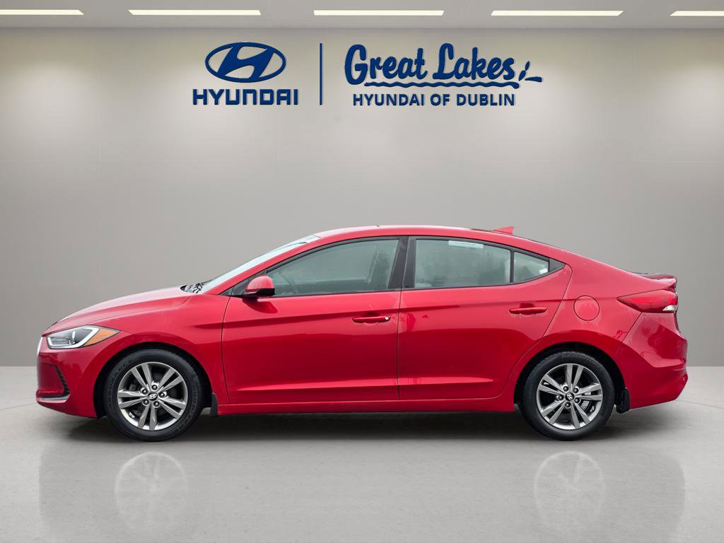 Used 2017 Hyundai Elantra SE image 2