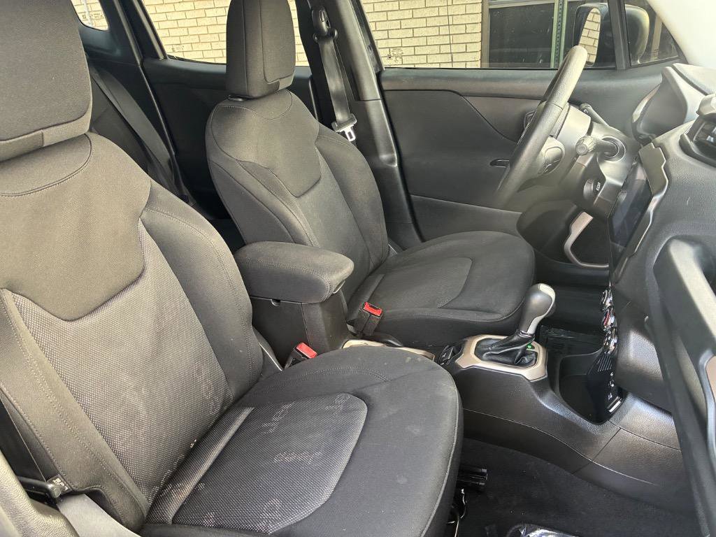 Used 2017 Jeep Renegade Sport w/ Power & Air Group image 15