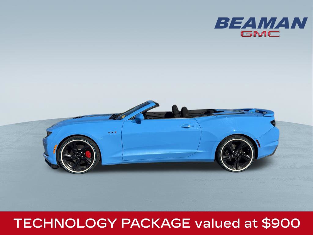 Used 2023 Chevrolet Camaro LT w/ RS Package RWD image 4