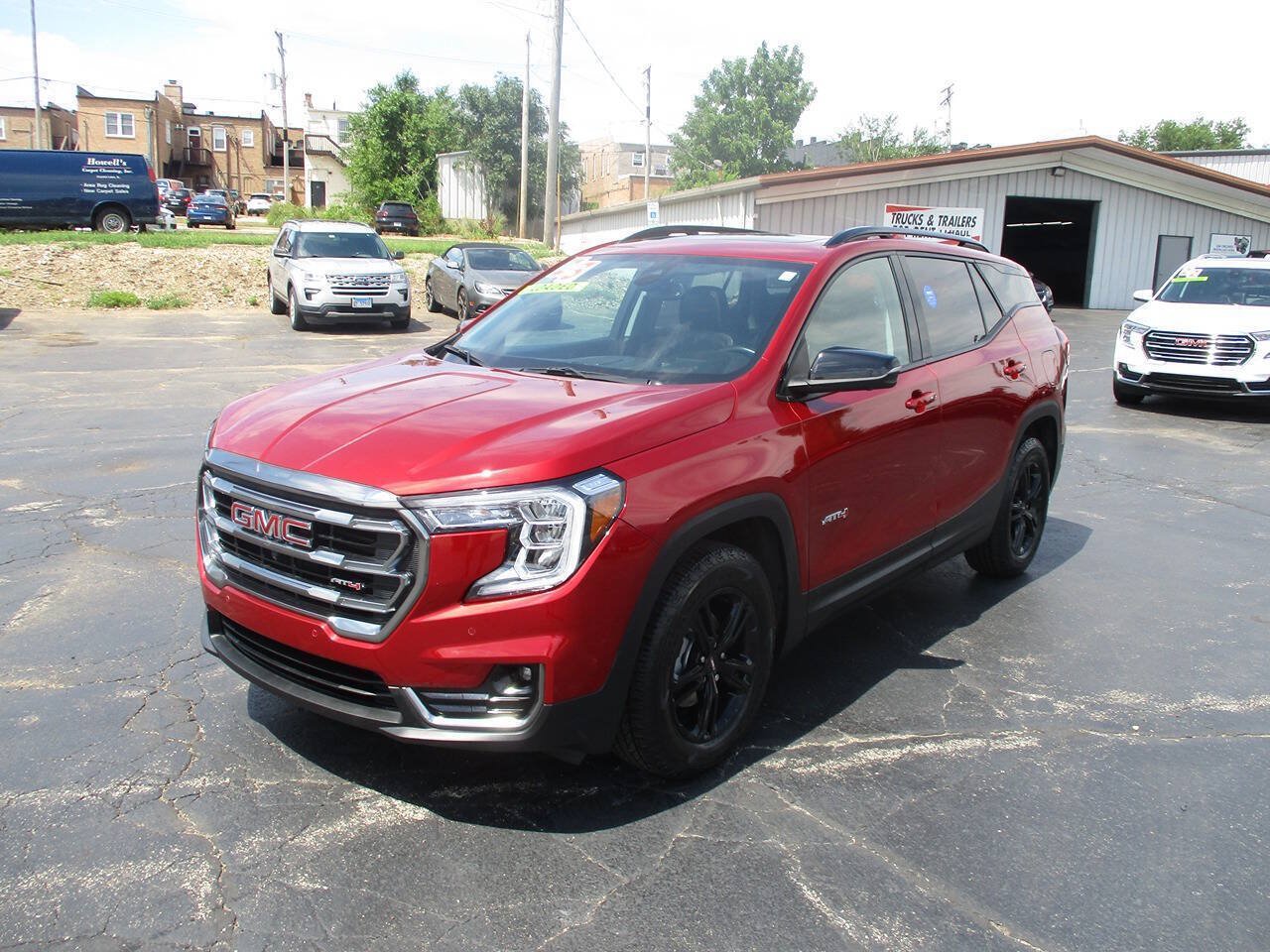 Used 2023 GMC Terrain AT4 w/ Infotainment Package II AWD/4WD image 1