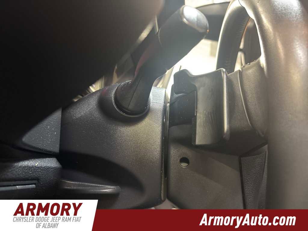 Used 2022 Toyota Corolla SE image 11