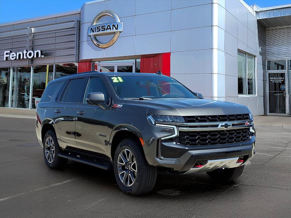 Used 2021 Chevrolet Tahoe Z71 w/ Luxury Package AWD/4WD video 1