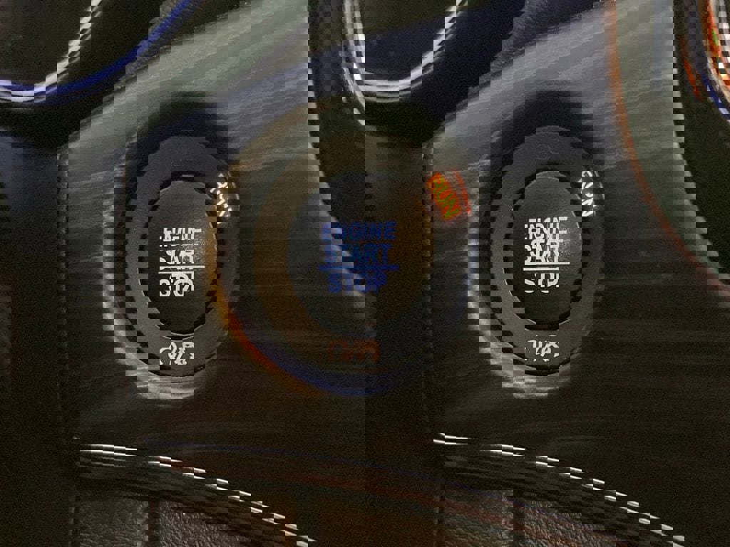 Used 2020 Jeep Grand Cherokee Limited X image 19