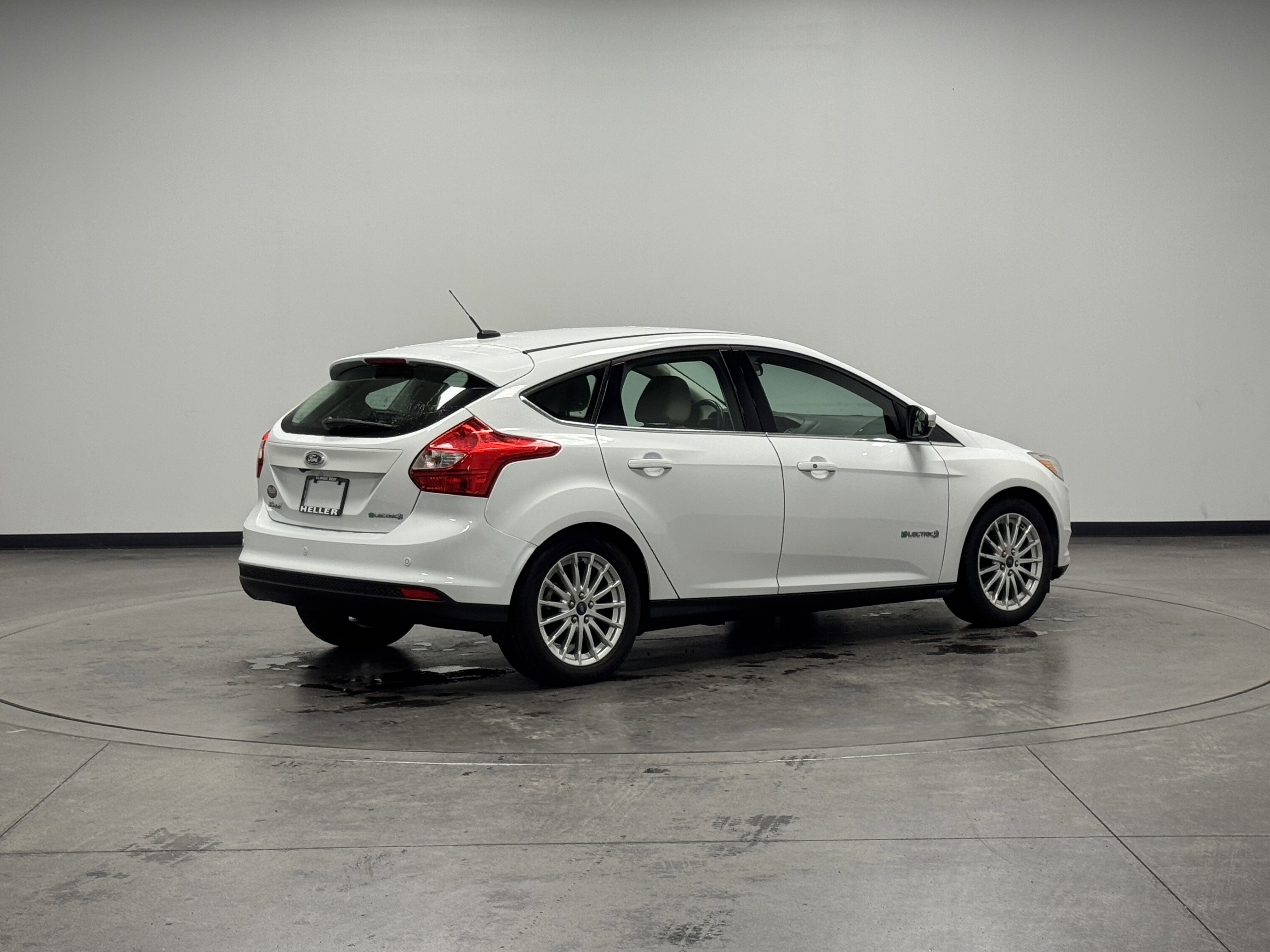Used 2013 Ford Focus Electric Hatchback image 8