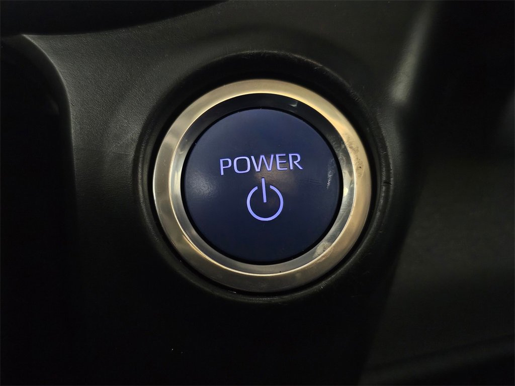 Used 2023 Toyota Sienna XSE image 40