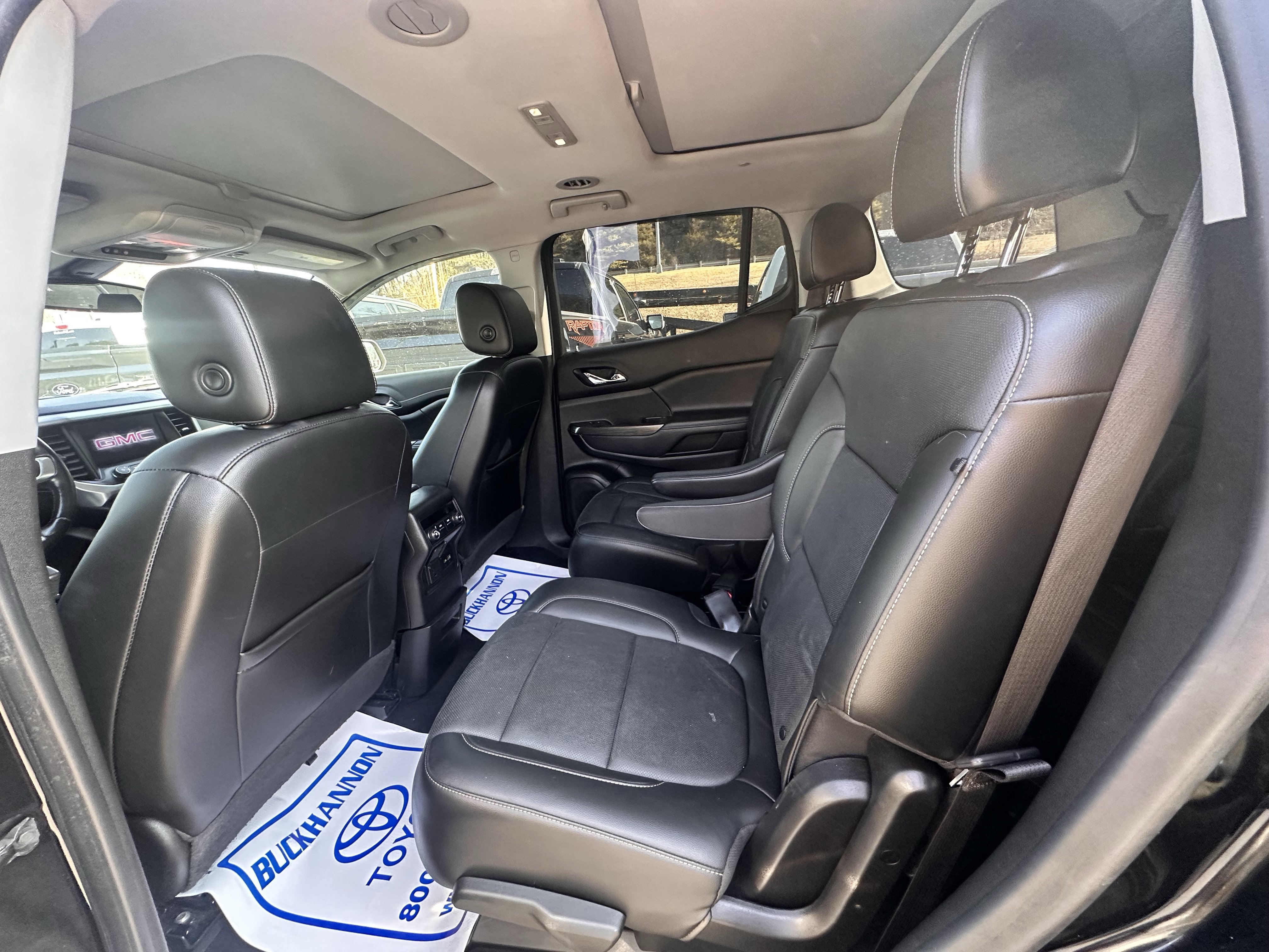 Used 2021 GMC Acadia SLT w/ Trailering Package image 13