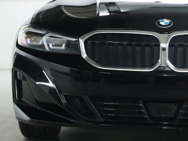 Used 2026 BMW 330i xDrive Sedan w/ Premium Package AWD/4WD image 7