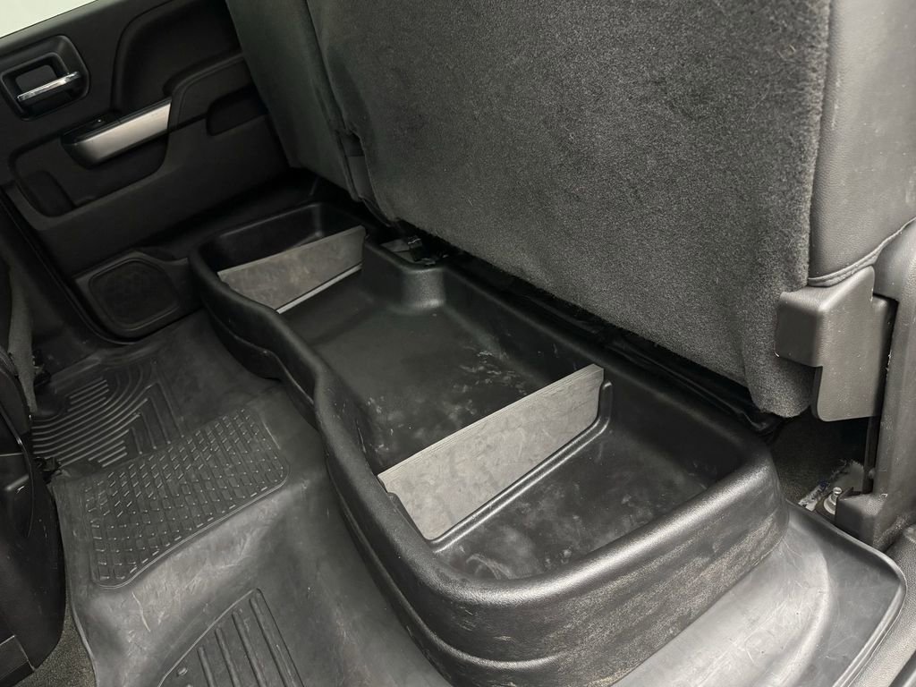 Used 2017 Chevrolet Silverado 3500 LTZ image 16