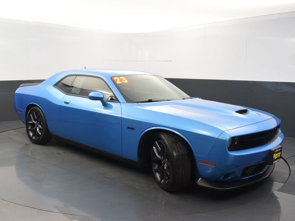 Used 2023 Dodge Challenger R/T w/ Blacktop Package image 3