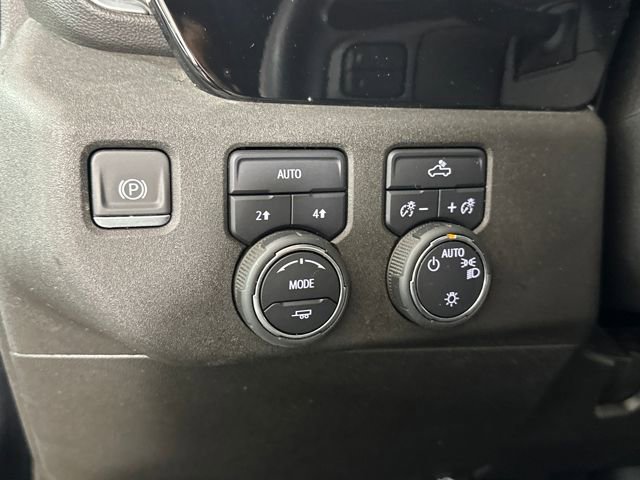 Used 2023 Chevrolet Silverado 1500 LT image 19