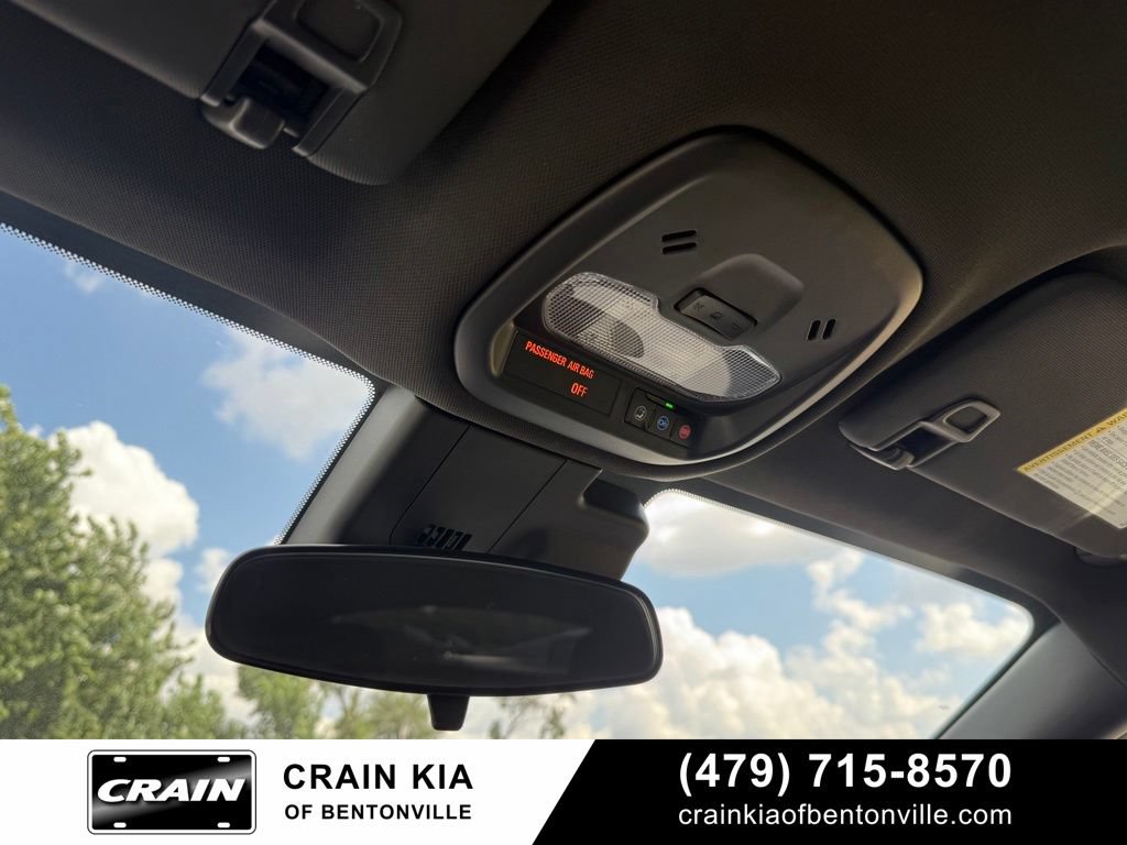 Used 2025 Buick Envista Sport Touring w/ Convenience I Package FWD image 20