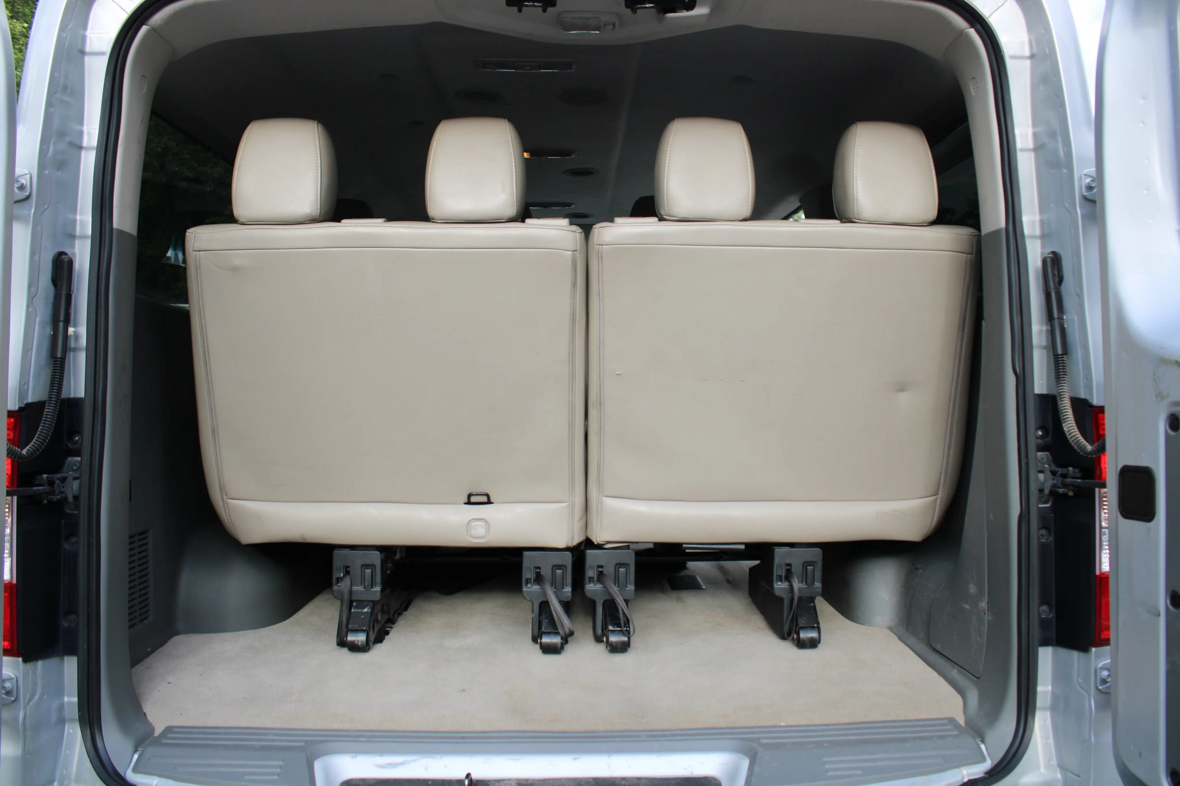 Used 2020 Nissan NV 3500 SL RWD image 20