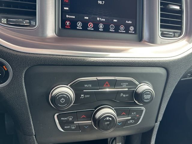 Used 2019 Dodge Charger SXT RWD image 23