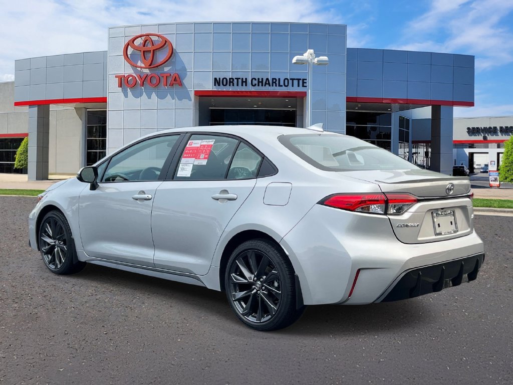New 2026 Toyota Corolla SE w/ SE Package FWD image 5